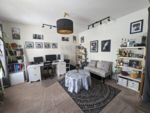 Photograph of the Love & Laugh Lounge and how couples can expect to relax.